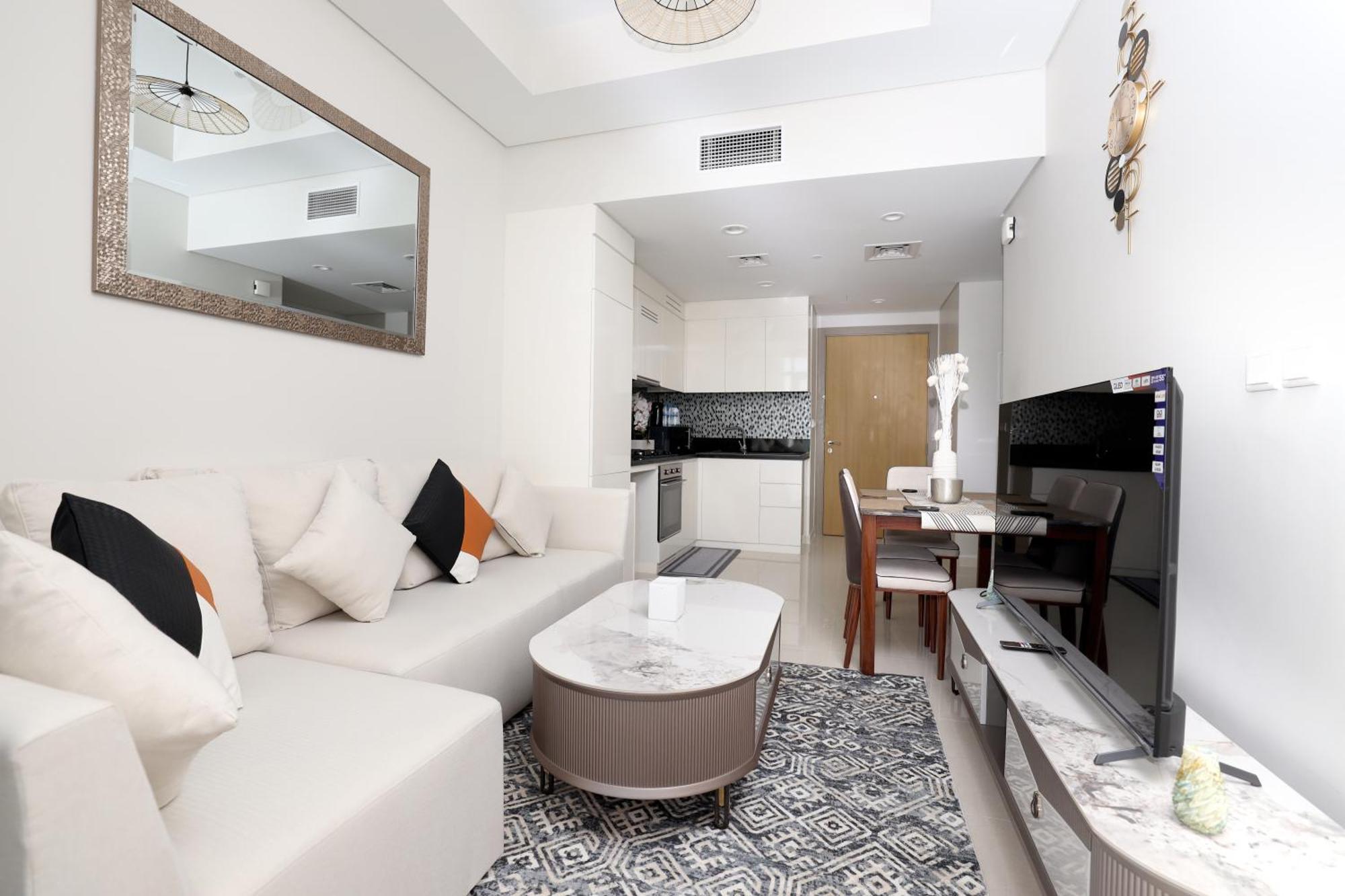 Apartment Chic Aykon 2-bedroom Retreat - Business Bay Dubai
