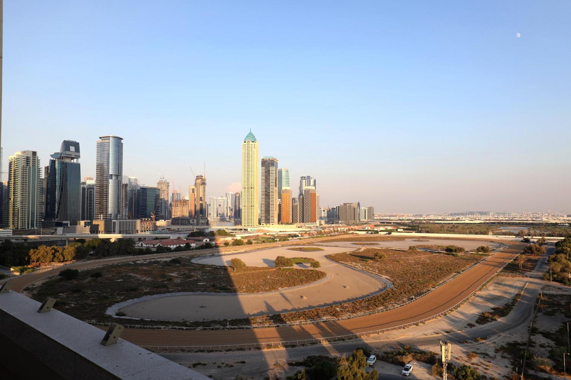 Chic Aykon 2-bedroom Retreat - Business Bay Apartment *